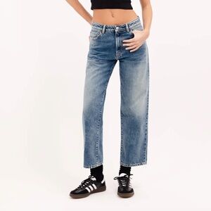 ICON DENIM | Jill Straight Leg Cropped Jeans